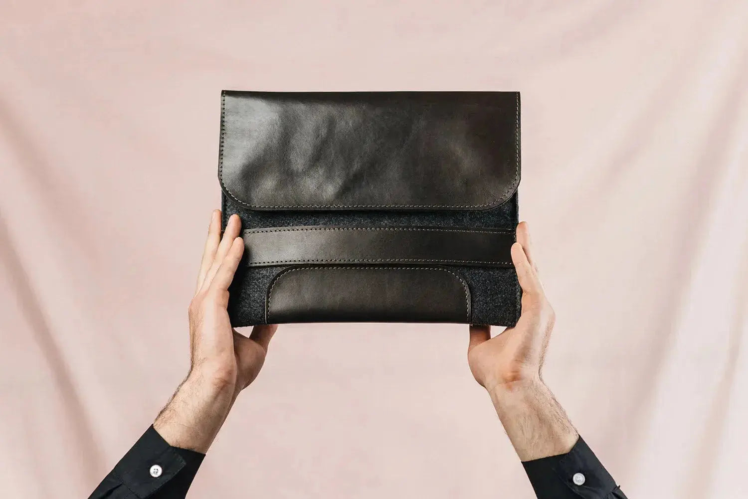 Чохол для MacBook із гладкої шкіри та повсті | Holder, фото 20 — Skin&Skin