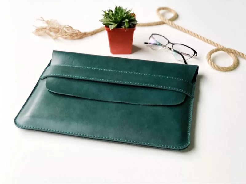 Кожаный Чехол для ноутбука Sleeve зеленый 14 LC04GR-14 фото