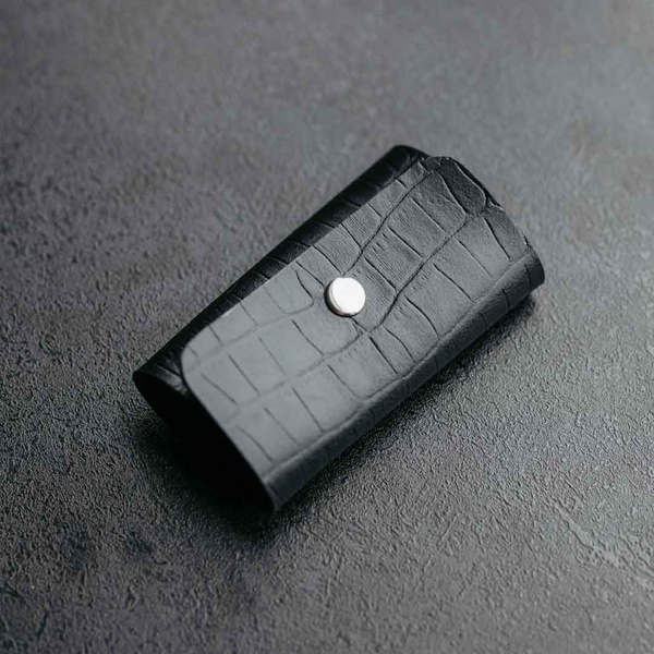 Кожаная Ключница на 6 ключей черная Кайман LA05BLK фото