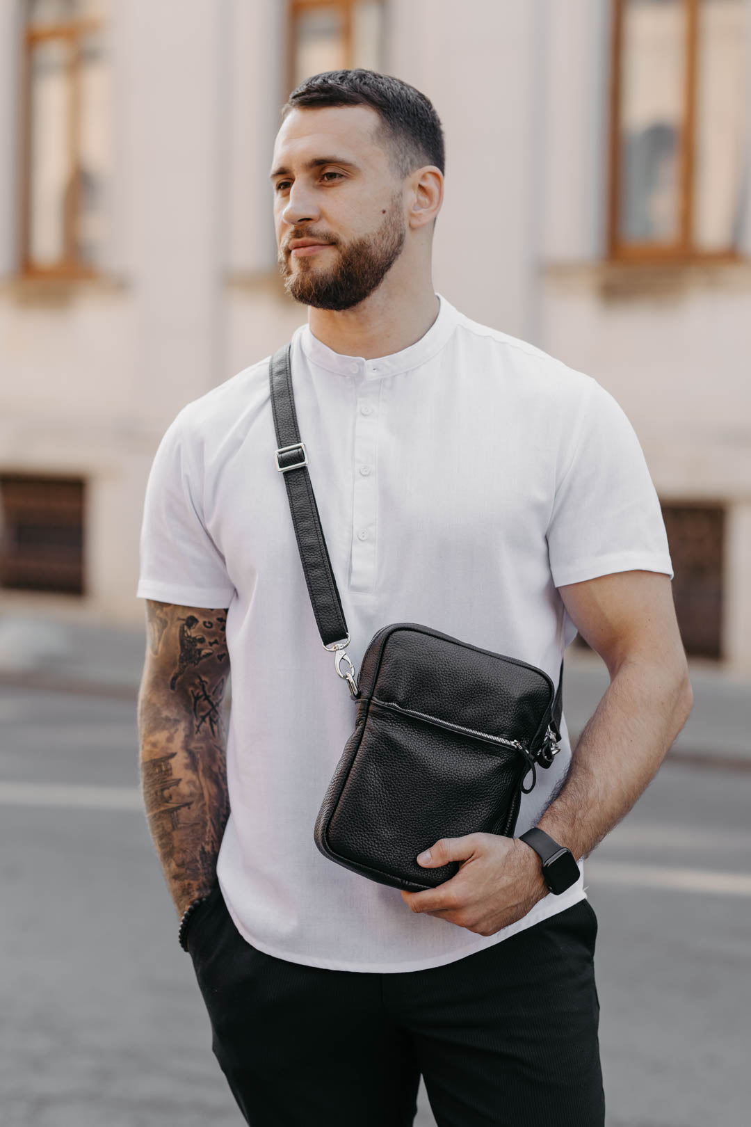 Чоловіча сумка через плече із зернистої шкіри | Weasy, фото 3 — Skin&Skin
