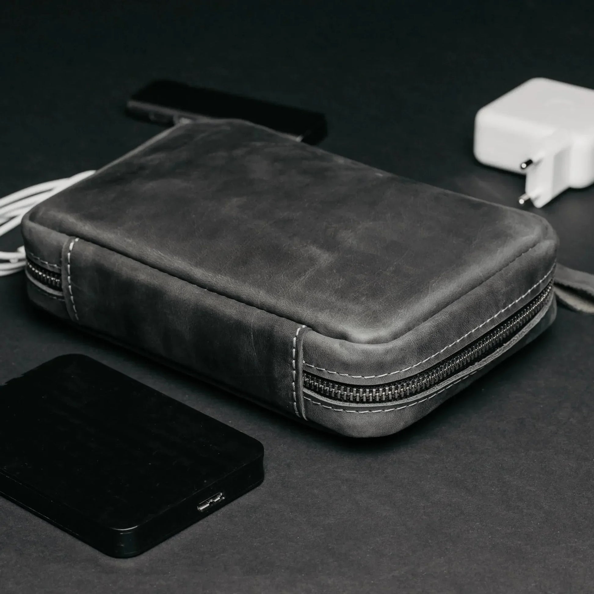 Leather Organizer for Cables & Tech | Smoky Grey - Skin and Skin