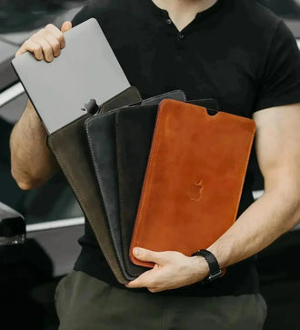 Чохол для MacBook та iPad зі шкіри Crazy Horse із вовняною підкладкою | Flatcase — Skin&Skin