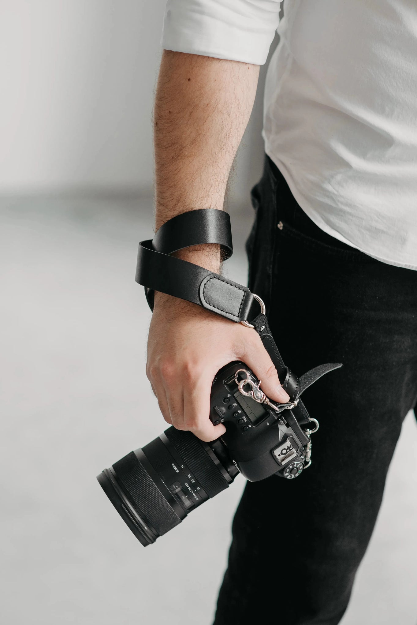 Leather Camera Strap | Black - Skin and Skin