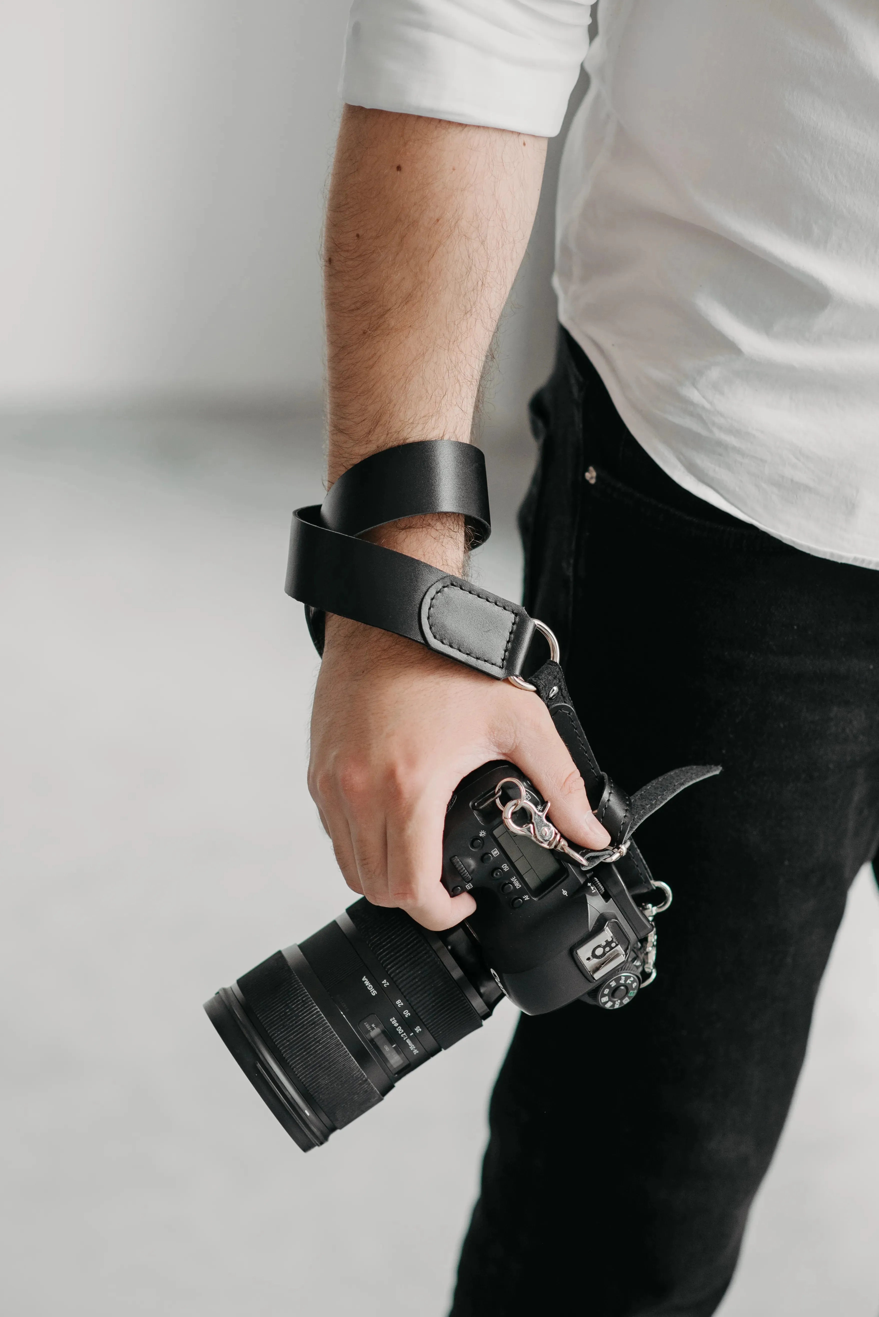 Leather Camera Strap | Black - Skin and Skin