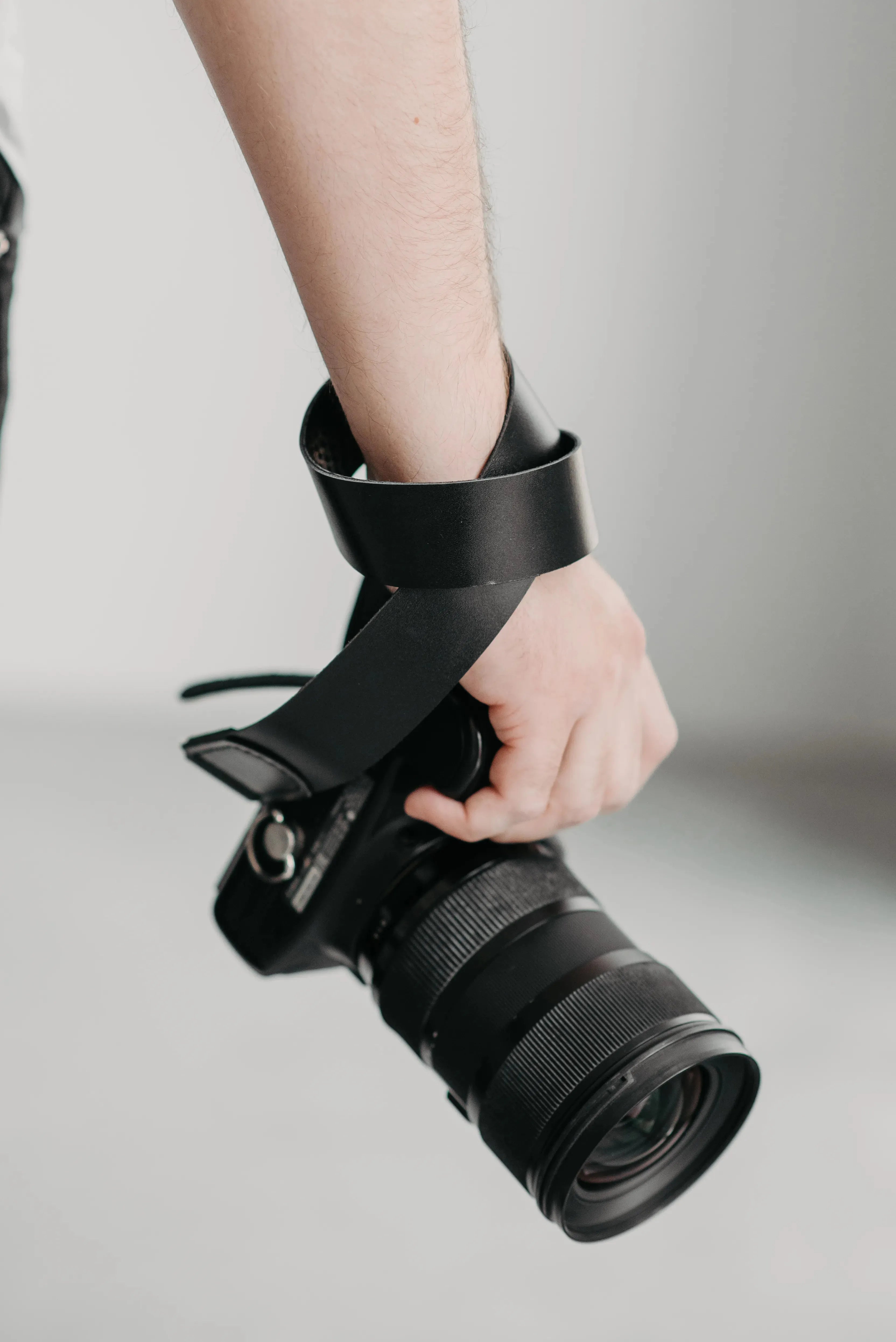 Leather Camera Strap | Black - Skin and Skin