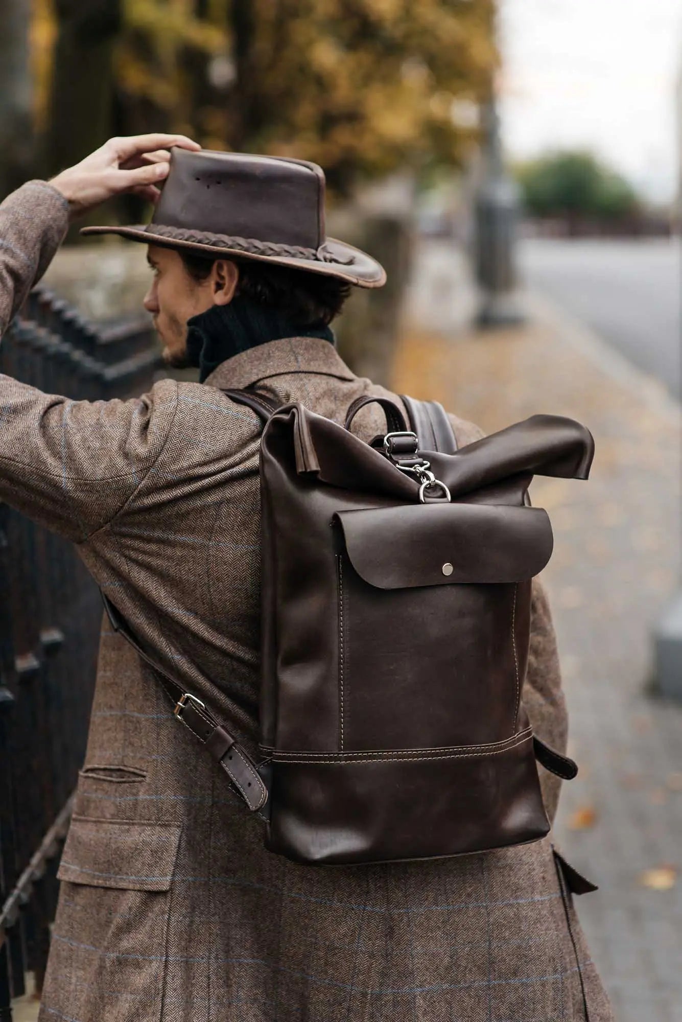 Мінімалістичний шкіряний рюкзак RollTop, фото 21 — Skin&Skin