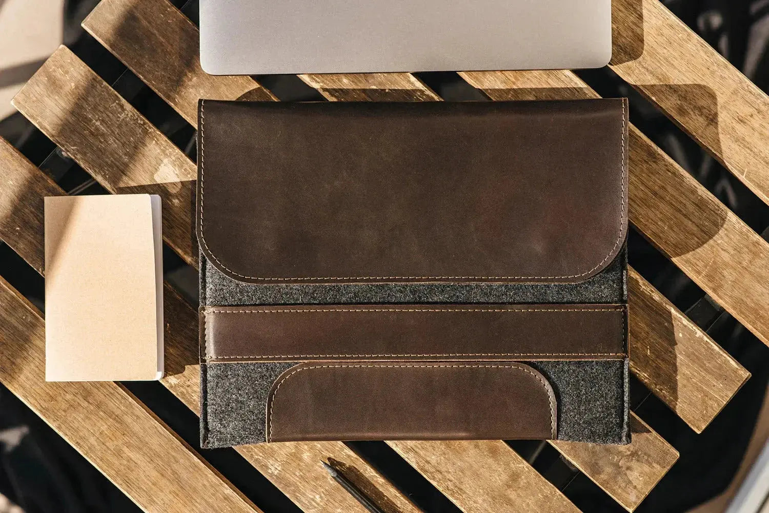 Чохол для MacBook із гладкої шкіри та повсті | Holder, фото 18 — Skin&Skin