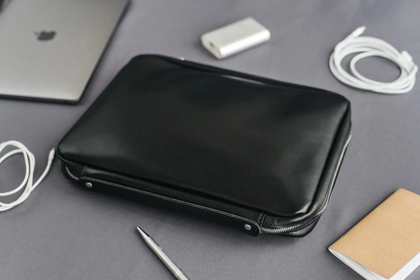 Leather A4 Tech Folio Organizer | Black - Skin and Skin