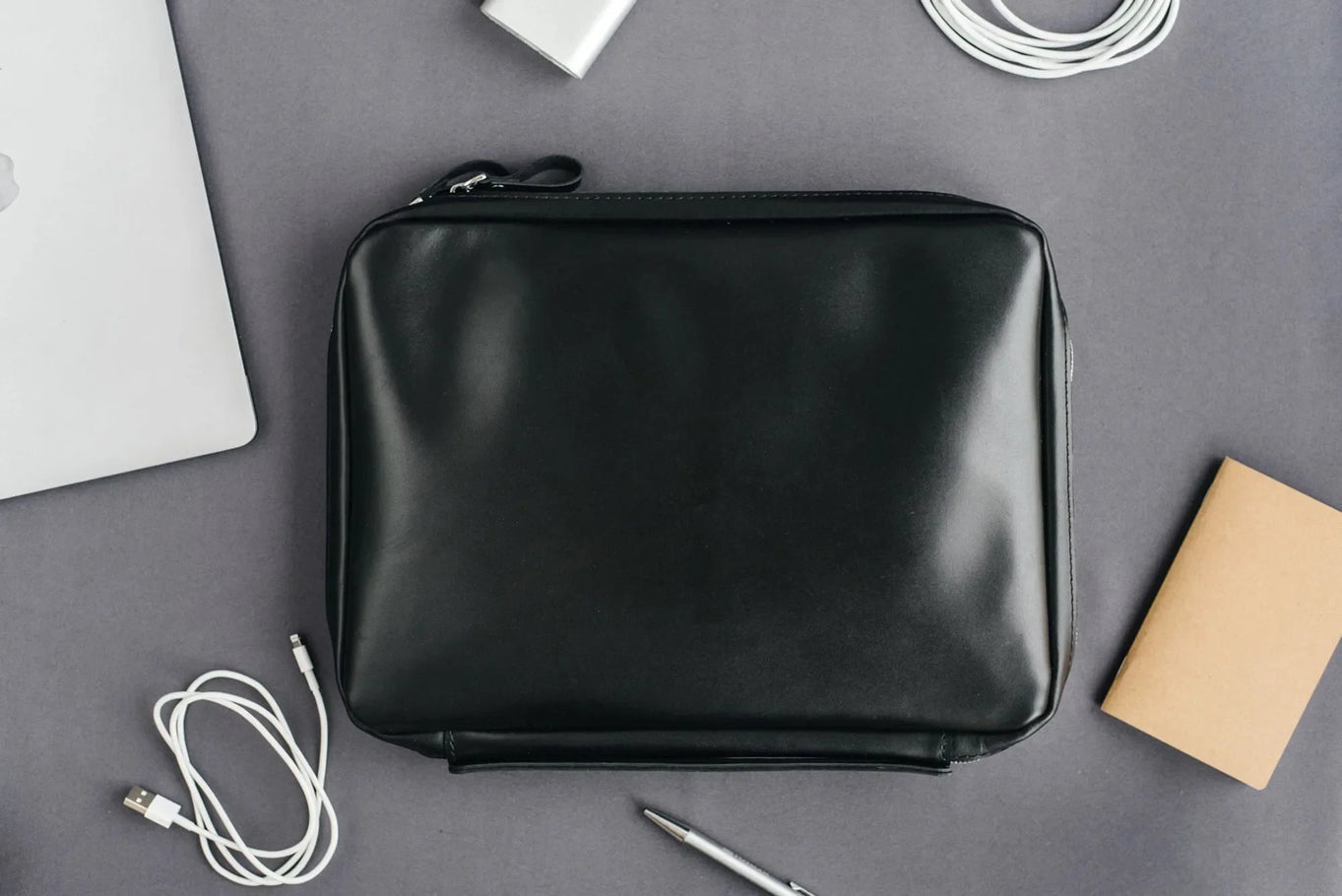 Leather A4 Tech Folio Organizer | Black - Skin and Skin