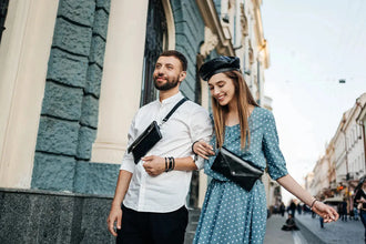 Шкіряна жіноча сумка-трансформер на пояс і через плече | Crossbody-конверт, фото 7 — Skin&Skin