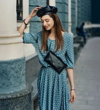Шкіряна жіноча сумка-трансформер на пояс і через плече | Crossbody-конверт, фото 6 — Skin&Skin