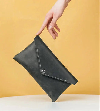 Шкіряна жіноча сумка-трансформер на пояс і через плече | Crossbody-конверт, фото 30 — Skin&Skin