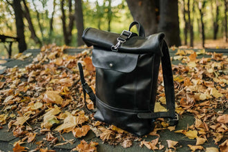 Мінімалістичний шкіряний рюкзак RollTop, фото 11 — Skin&Skin