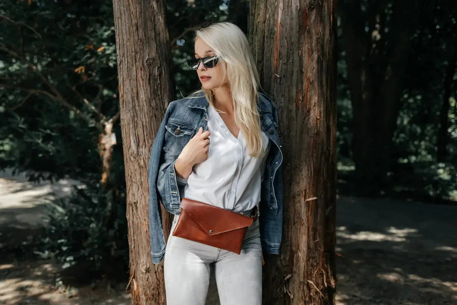 Шкіряна жіноча сумка-трансформер на пояс і через плече | Crossbody-конверт, фото 20 — Skin&Skin