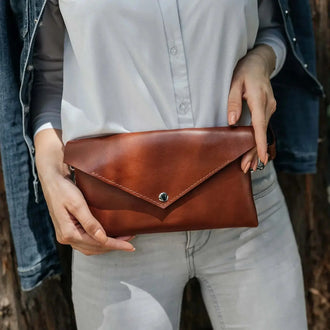 Шкіряна жіноча сумка-трансформер на пояс і через плече | Crossbody-конверт, фото 14 — Skin&Skin