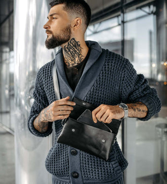 Поясна чоловіча сумка Crossbody M із натуральної шкіри, фото 3 — Skin&Skin