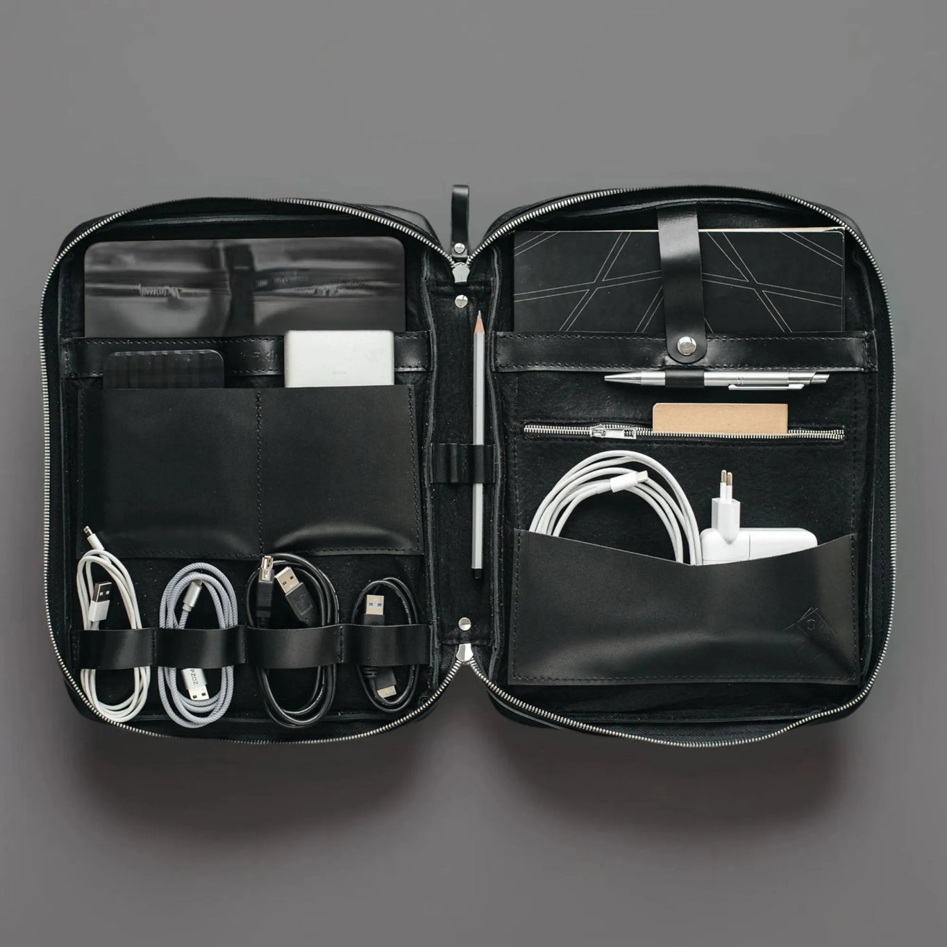Leather A4 Tech Folio Organizer | Black - Skin and Skin