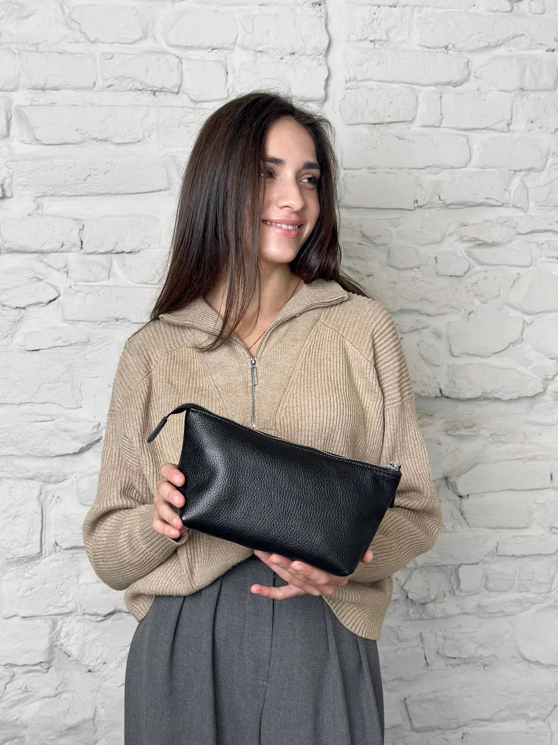 Full grain Leather Makeup Bag - Allure | Graini Black - Skin and Skin