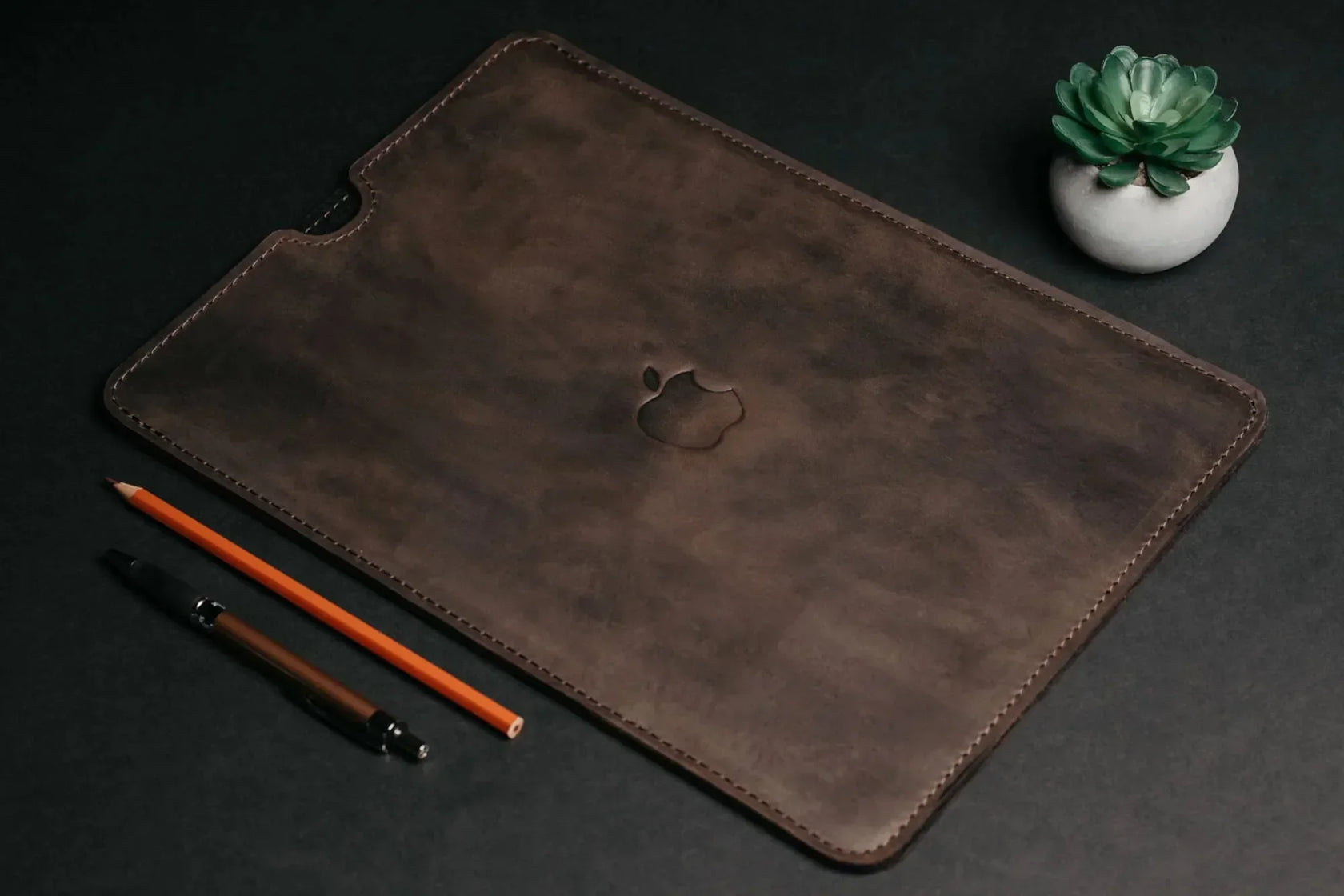 Чохол для MacBook та iPad зі шкіри Crazy Horse із вовняною підкладкою | Flatcase, фото 24 — Skin&Skin
