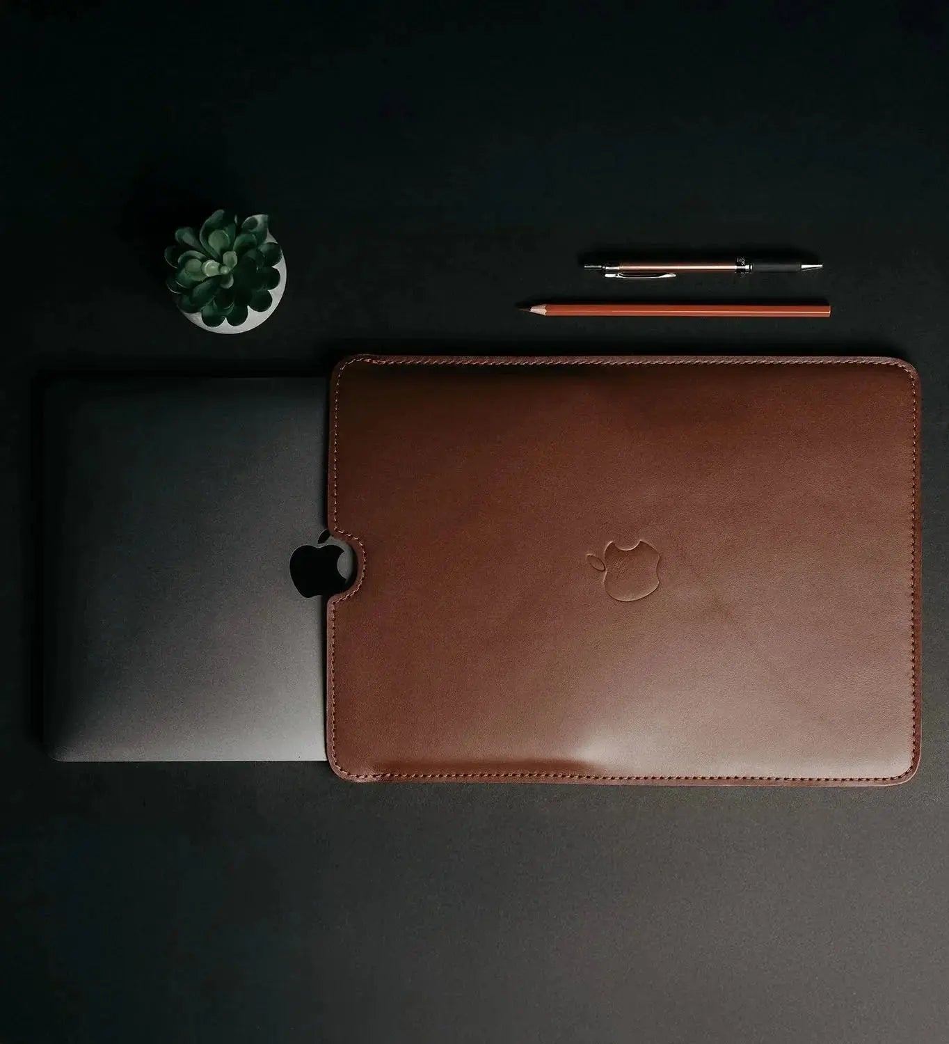 Тонкий шкіряний чохол для MacBook та iPad із повстяною підкладкою | FlatCase, фото 18 — Skin&Skin