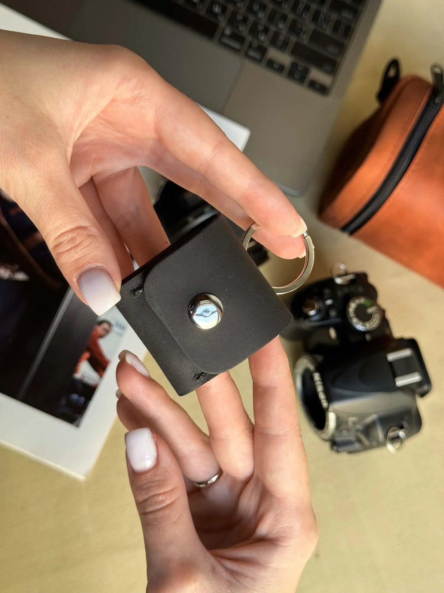 Шкіряний картхолдер для SD-карт на 3 слоти | Компактний органайзер, фото 59 — Skin&Skin