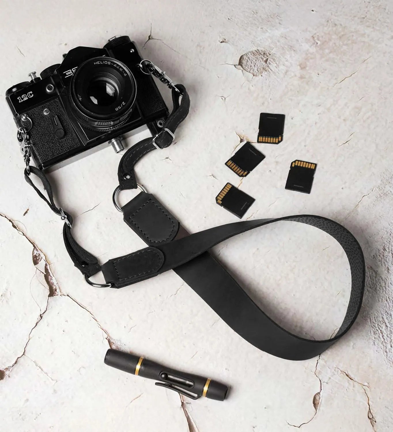 Ремінь для фотоапарата зі шкіри Crazy Horse | Швидкознімний та надійний