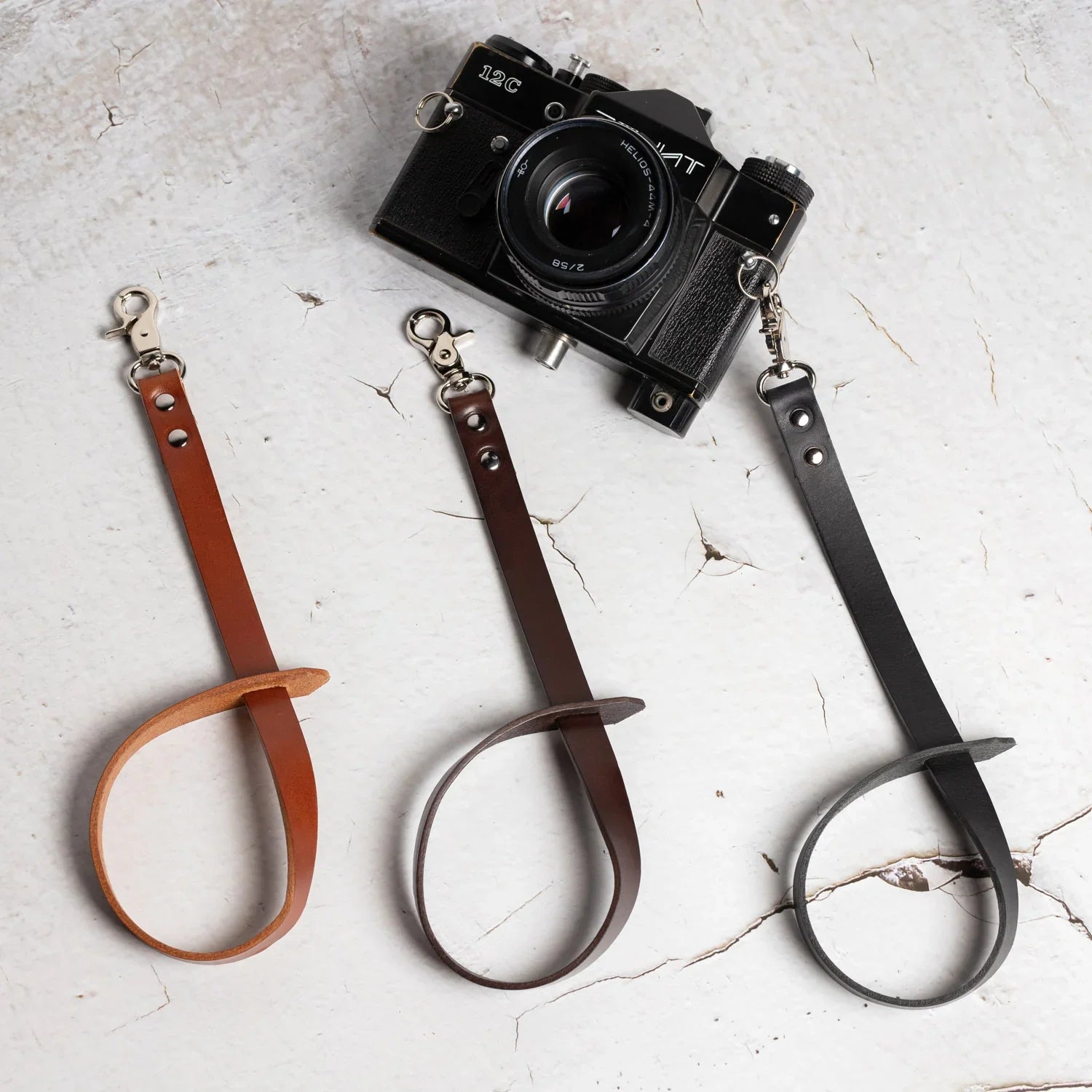 Ремінь на зап'ястя з преміальної реміної шкіри