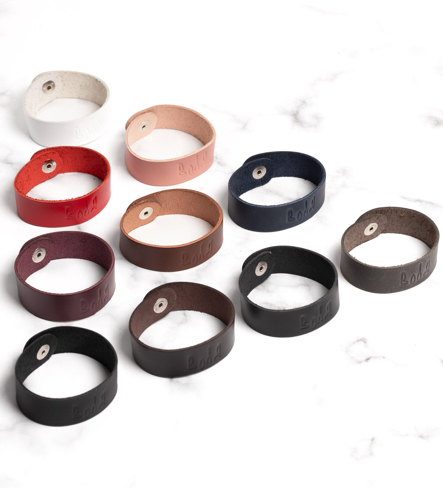 Шкіряний чохол для кабелів та аксесуарів | Saver