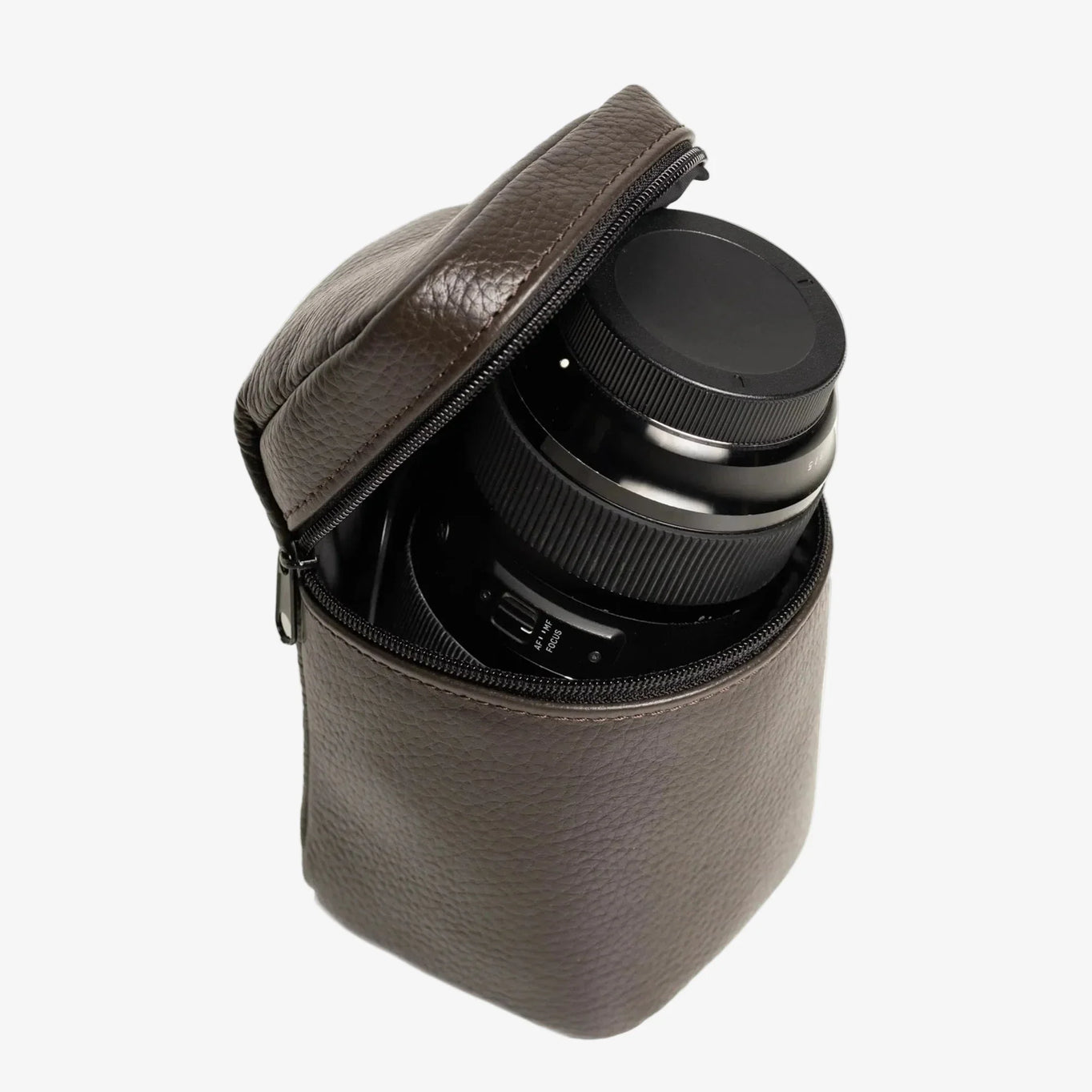 Full-Grain Leather Camera Lens Case | Chocolate Brown - Skin and Skin