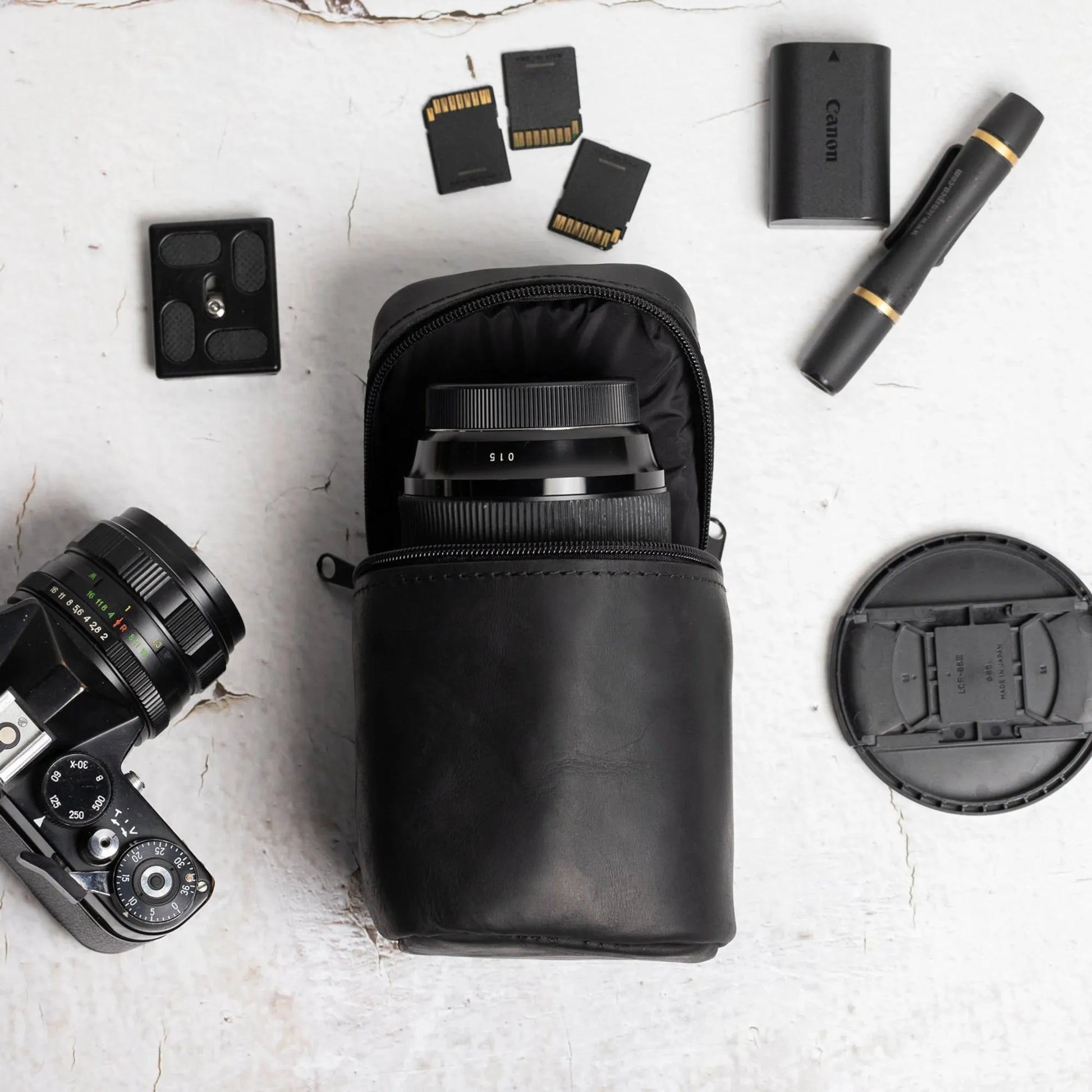 Distressed Leather Camera Lens Pouch | Black - Skin and Skin