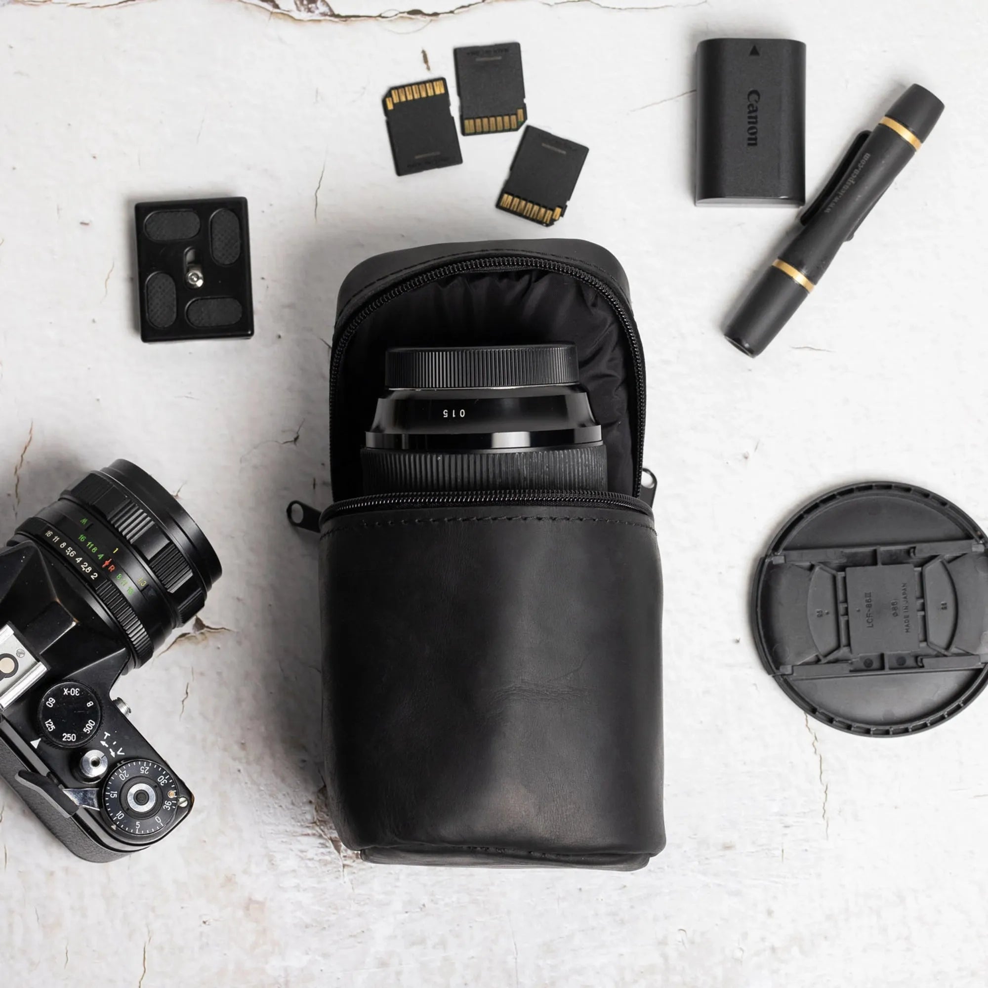 Distressed Leather Camera Lens Pouch | Black - Skin and Skin