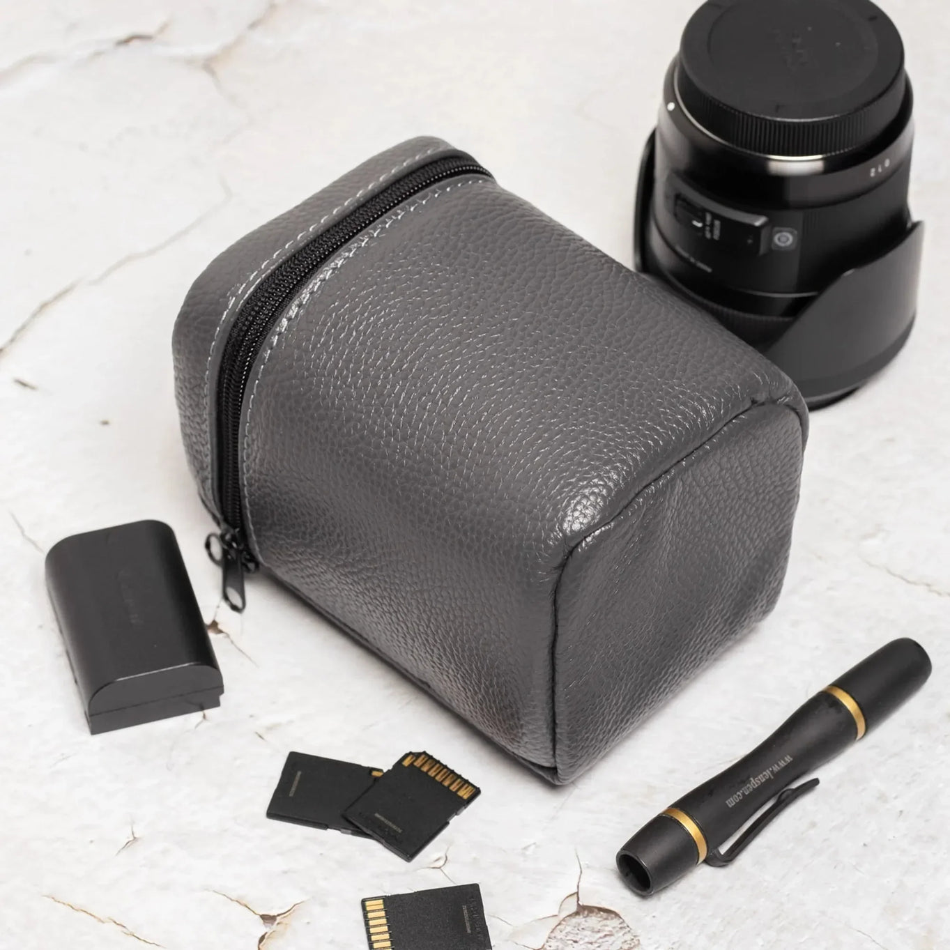 Full-Grain Leather Camera Lens Case | Smoky Grey - Skin and Skin