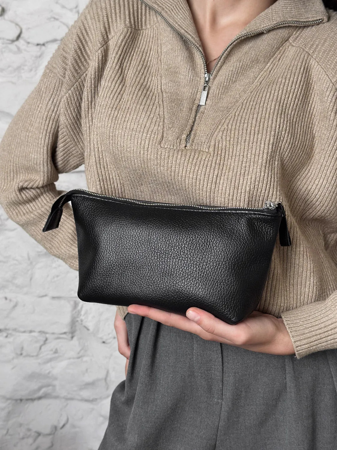 Full grain Leather Makeup Bag - Allure | Graini Black - Skin and Skin