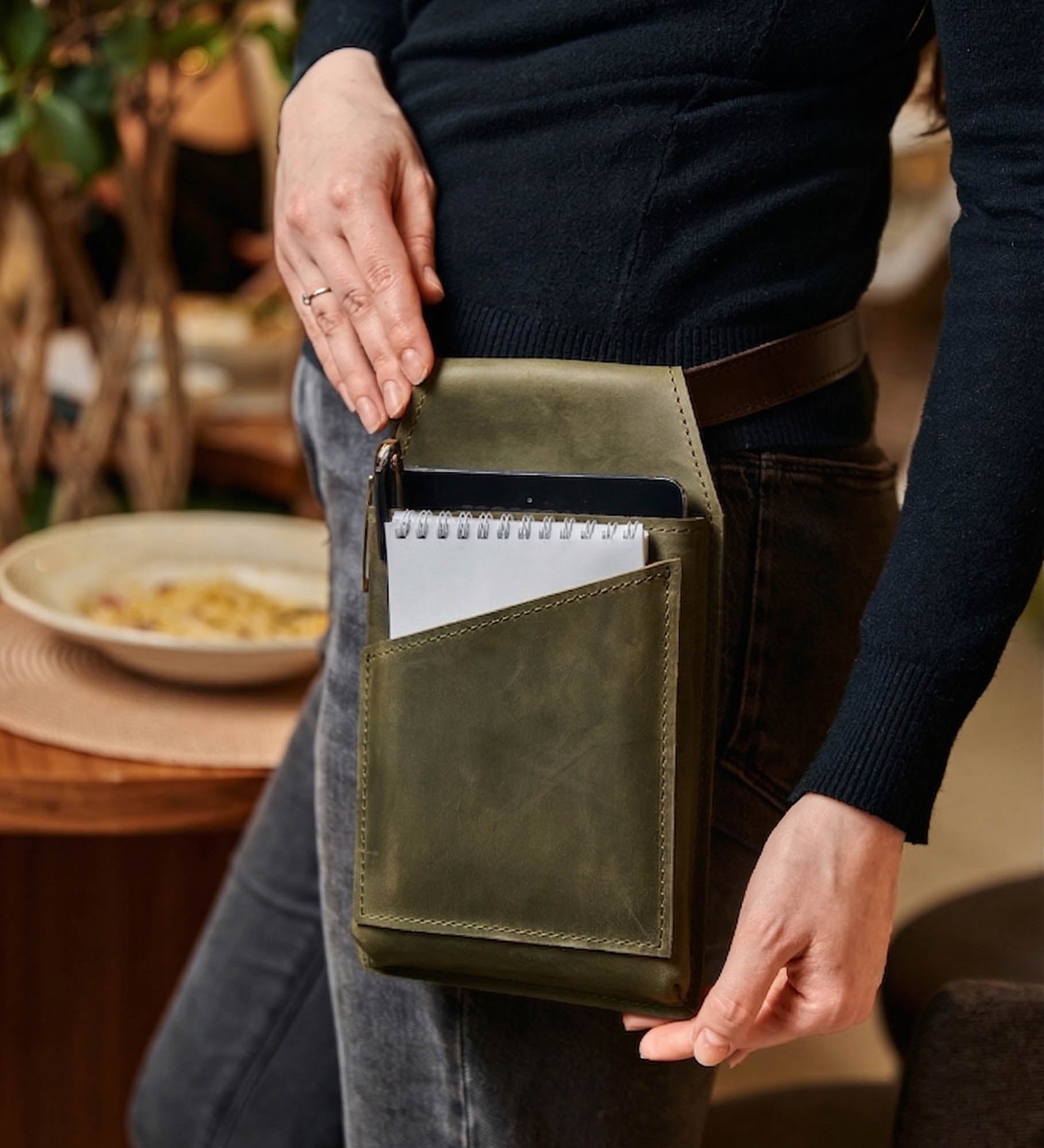 Сумка на пояс для офіціанта із натуральної шкіри Crazy Horse