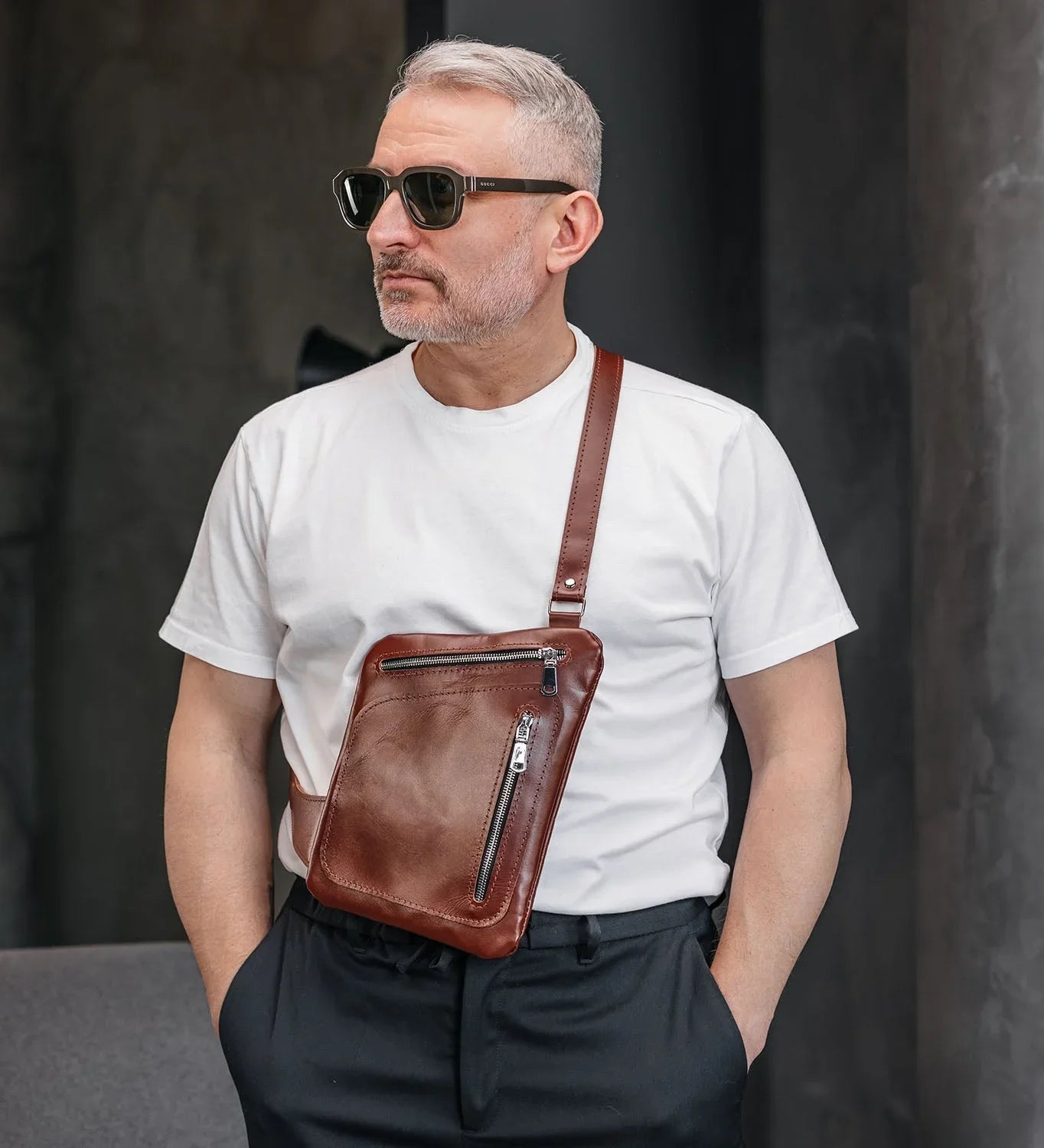 Слінг з класичної шкіри для чоловіків | Hidden