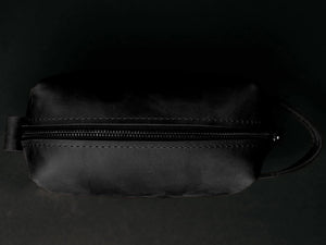 Leather Dopp kit | Matte Black - Skin and Skin