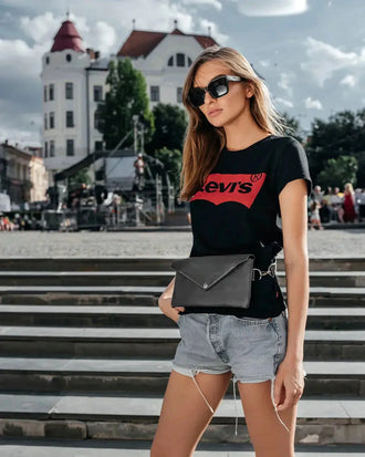 Шкіряна жіноча сумка-трансформер на пояс і через плече | Crossbody-конверт, фото 27 — Skin&Skin