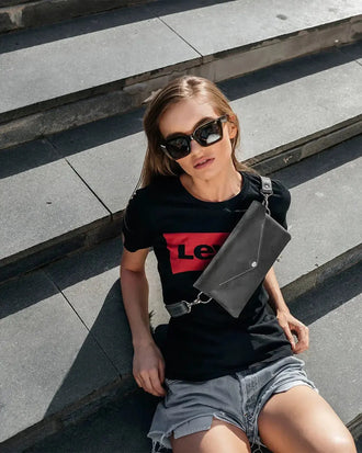 Шкіряна жіноча сумка-трансформер на пояс і через плече | Crossbody-конверт, фото 28 — Skin&Skin