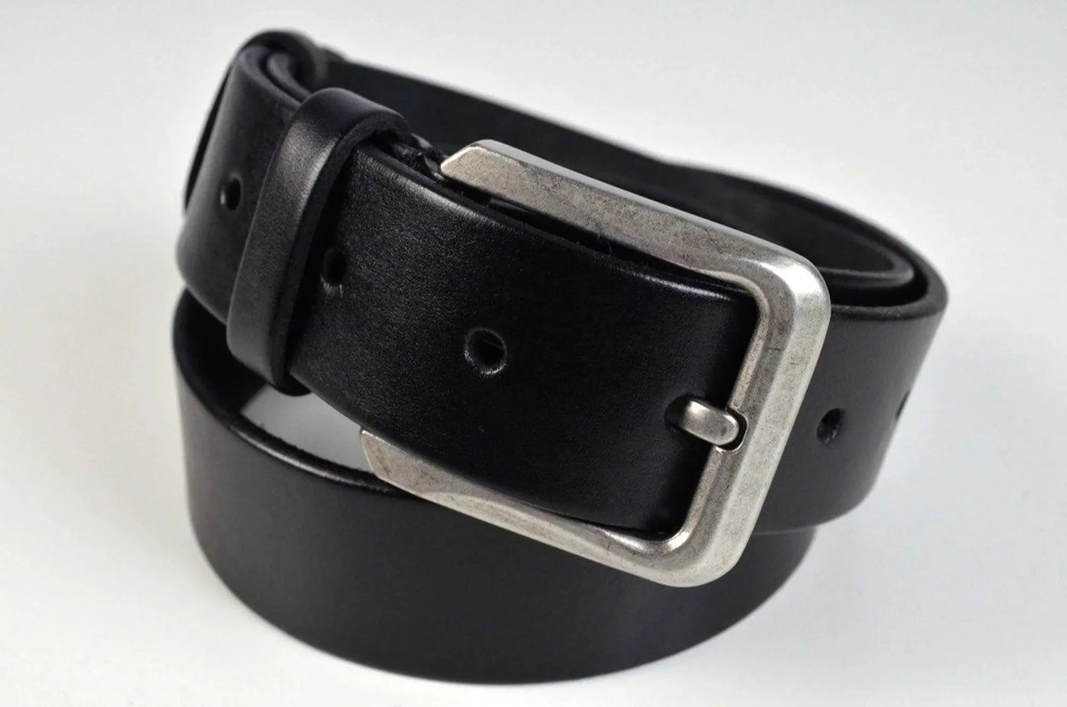 Veg Tanned Leather Belt | Smooth Black - Skin and Skin