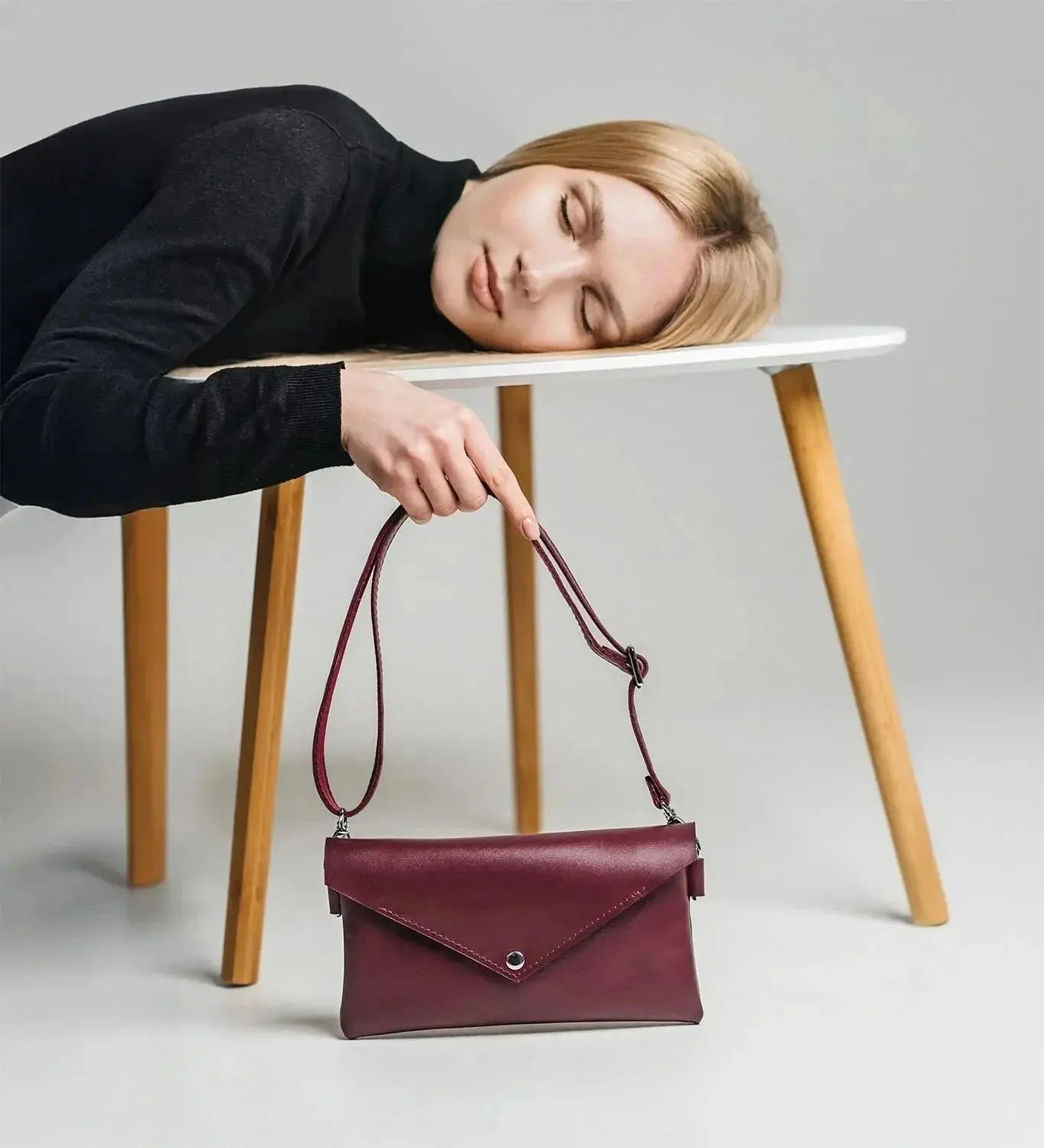 Шкіряна жіноча сумка-трансформер на пояс і через плече | Crossbody-конверт, фото 34 — Skin&Skin