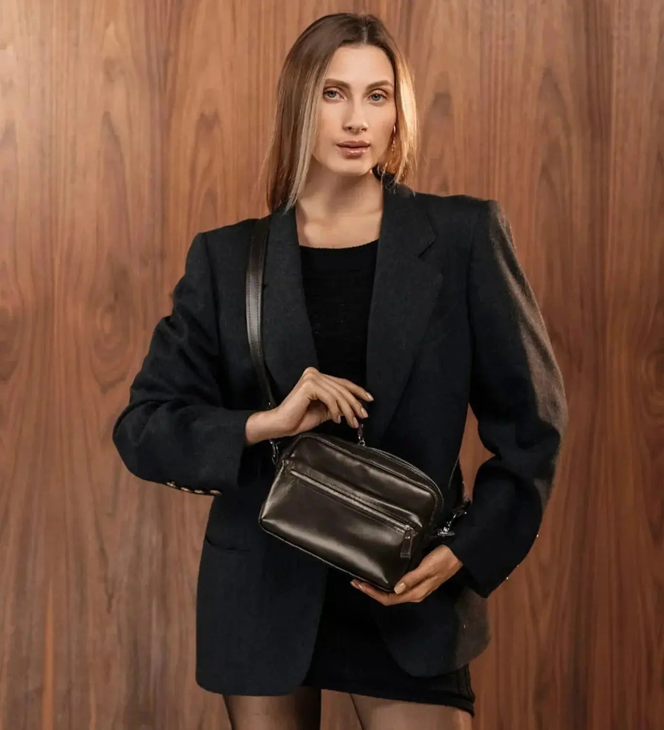 Шкіряна жіноча кросбоді-сумка WalkBag для повсякдення, фото 25 — Skin&Skin