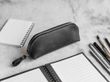 Кожаный пенал для ручек на молнии серый LA45GG фото