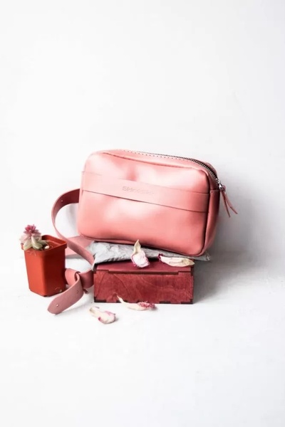 Кожаная поясная сумка Go Bag розовая пудровая WB03PI фото