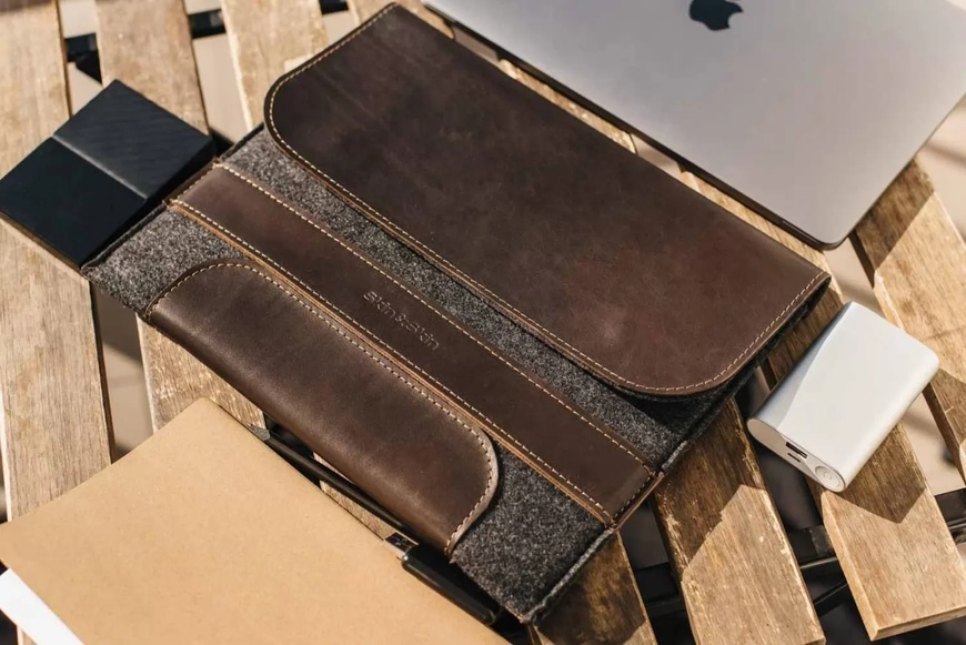 Кожаный Чехол для ноутбука Holder коричневый 13.3 LC10BR-13 фото