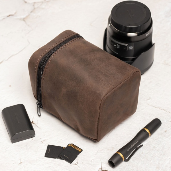 Футляр для объектива Lens case M коричневый крейзи-хорс LA37BRH-M фото