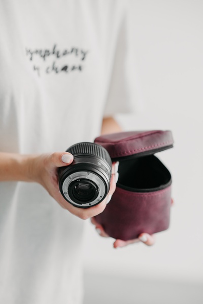 Футляр для объектива Lens case S бордовый крейзи-хорс LA37BUH-S фото