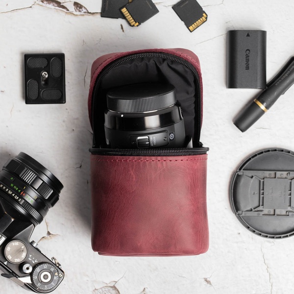 Футляр для объектива Lens case S бордовый крейзи-хорс LA37BUH-S фото