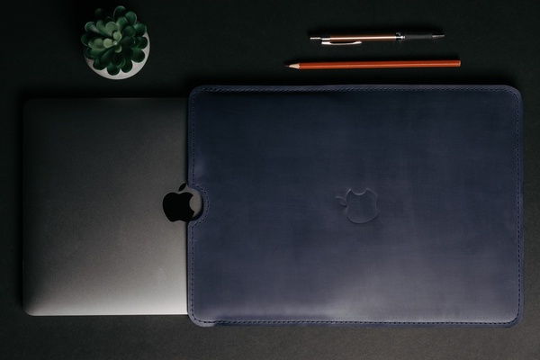 Кожаный чехол для MacBook FlatCase Синий 13.3 LC05NB-13 фото