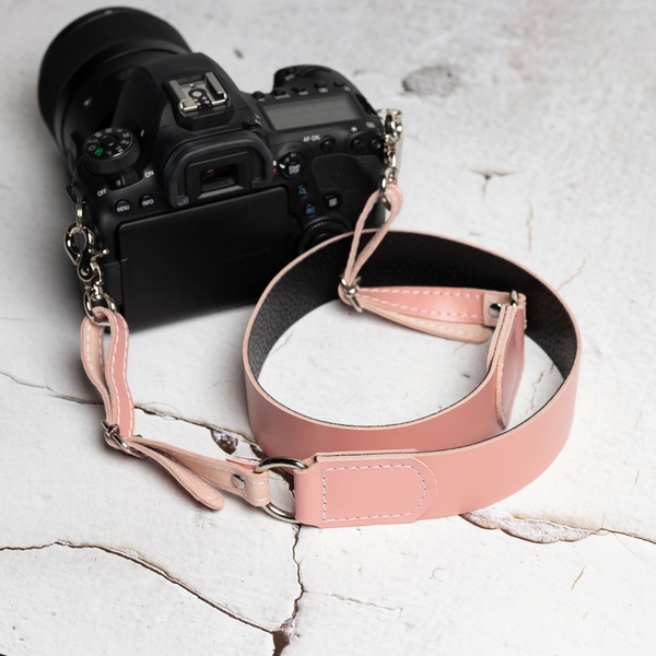 Кожаный ремень для фотоаппарата Розовый LA07PI фото