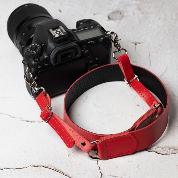 Кожаный ремень для фотоаппарата Красный LA07R фото